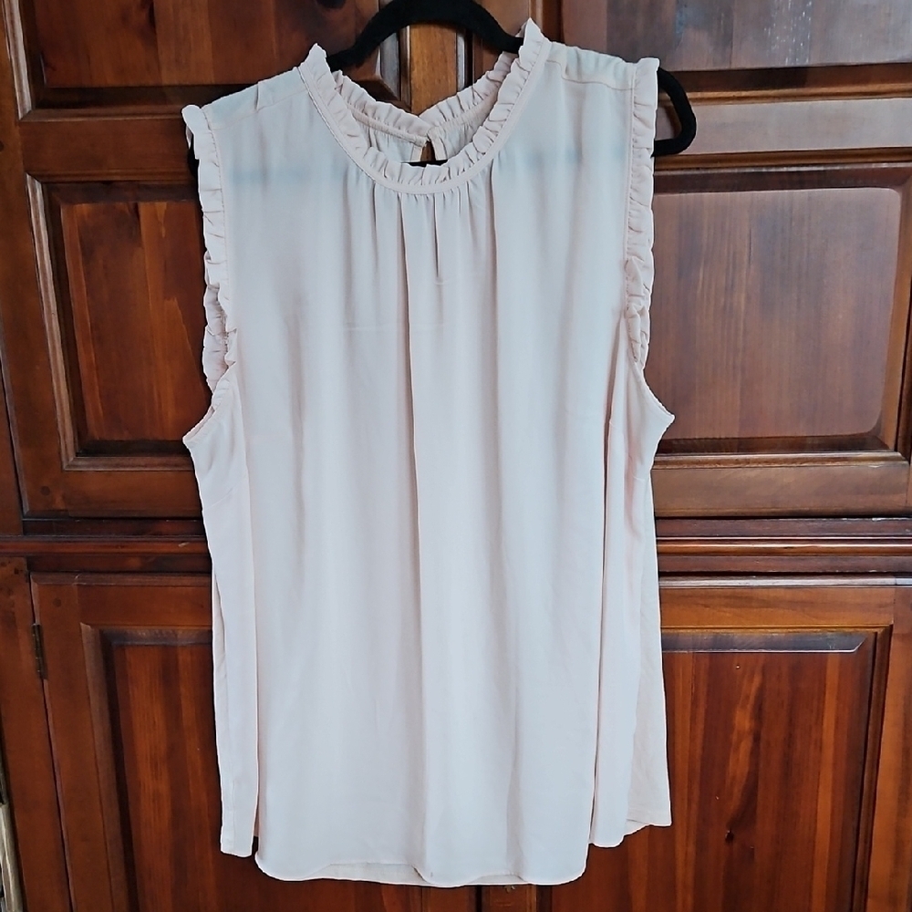 Sleeveless Light Pink Ruffle Blouse, XL, Lightweight